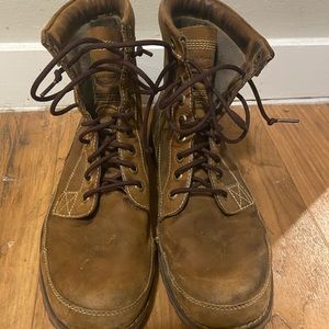 Timberland, tan, ankle high, 9 eye, lace up boots